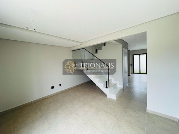 Imagem Casa com 2 Quartos à Venda, 82 m² em Chácaras Interlagos - Atibaia Imagem Casa com 2 Quartos à Venda, 82 m² em Chácaras Interlagos - Atibaia