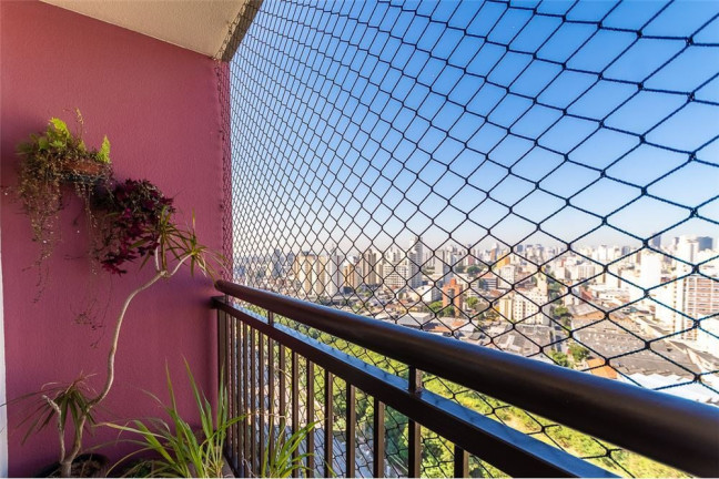 Imagem Imóvel com 3 Quartos à Venda, em Barra Funda - São Paulo Imagem Imóvel com 3 Quartos à Venda, em Barra Funda - São Paulo