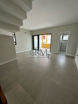 Imagem Sobrado com 3 Quartos à Venda, 183 m² em Bairro Deltaville - Biguaçu Imagem Sobrado com 3 Quartos à Venda, 183 m² em Bairro Deltaville - Biguaçu