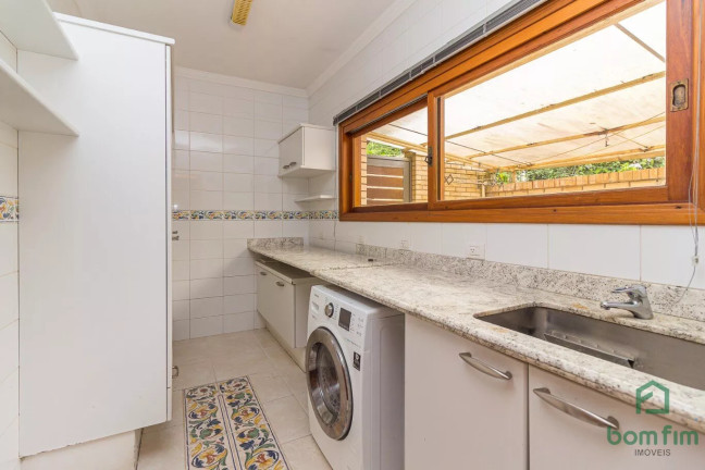 Imagem Casa com 4 Quartos à Venda, 1.107 m² em Vila Assunção - Porto Alegre Imagem Casa com 4 Quartos à Venda, 1.107 m² em Vila Assunção - Porto Alegre