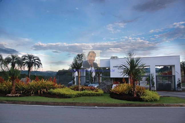 Imagem Terreno em Condomínio à Venda, 506 m² em Moinho Velho - Embu Das Artes Imagem Terreno em Condomínio à Venda, 506 m² em Moinho Velho - Embu Das Artes