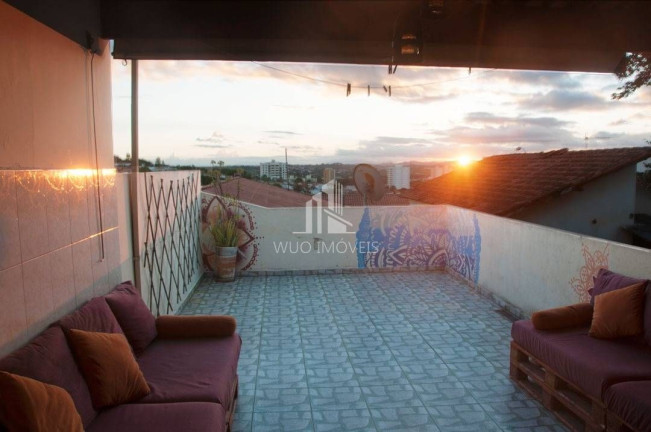 Imagem Casa com 2 Quartos à Venda, 173 m² em Jardim Bela Vista - Jacareí Imagem Casa com 2 Quartos à Venda, 173 m² em Jardim Bela Vista - Jacareí