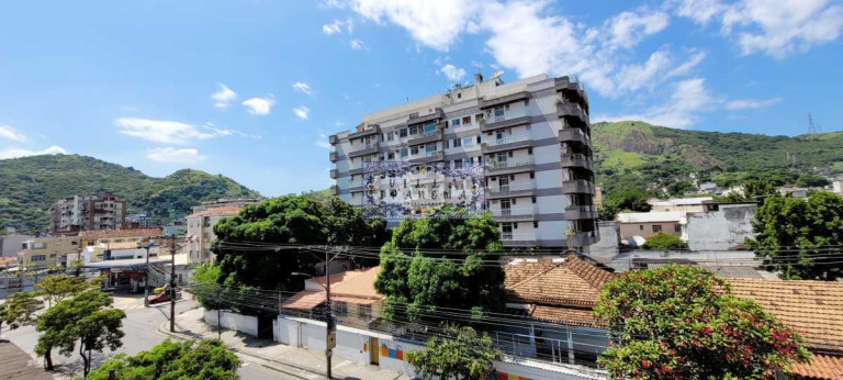 Imagem Cobertura com 3 Quartos à Venda, 190 m² em Praça Seca - Rio De Janeiro Imagem Cobertura com 3 Quartos à Venda, 190 m² em Praça Seca - Rio De Janeiro