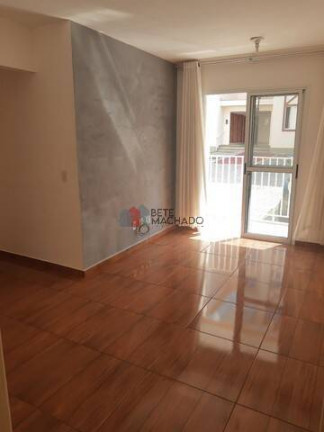 Apartamento com 2 Quartos para Alugar,  em Prata - Teresópolis