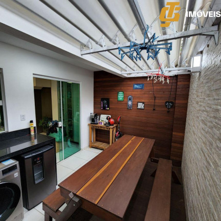 Imagem Sobrado com 2 Quartos à Venda, 82 m² em Centro - Camboriú Imagem Sobrado com 2 Quartos à Venda, 82 m² em Centro - Camboriú