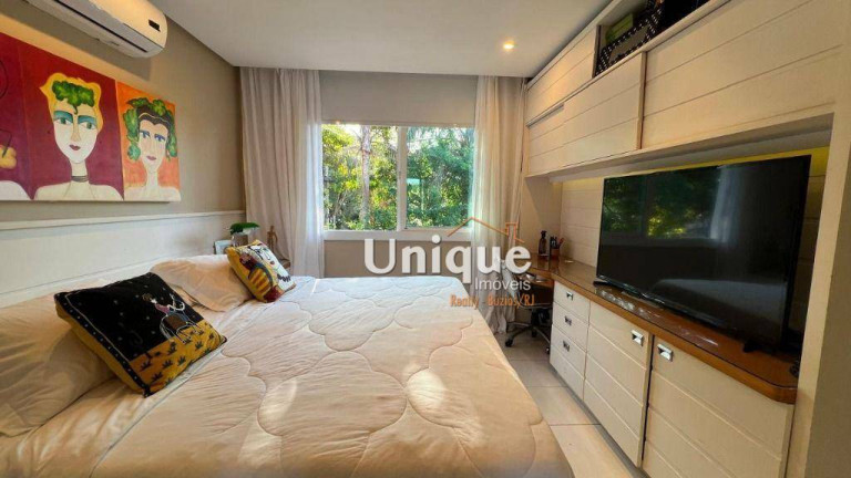 Imagem Casa com 4 Quartos à Venda, 180 m² em Ferradura - Armação Dos Búzios Imagem Casa com 4 Quartos à Venda, 180 m² em Ferradura - Armação Dos Búzios