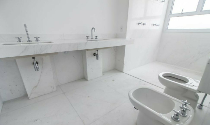 Imagem Apartamento com 4 Quartos à Venda, 278 m² em Moema - São Paulo Imagem Apartamento com 4 Quartos à Venda, 278 m² em Moema - São Paulo