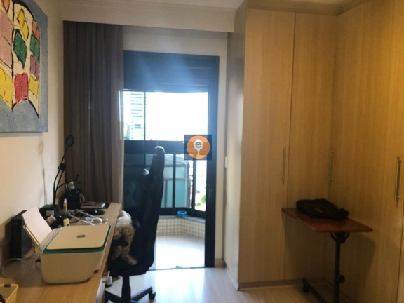 Imagem Apartamento com 4 Quartos à Venda, 206 m² Imagem Apartamento com 4 Quartos à Venda, 206 m²
