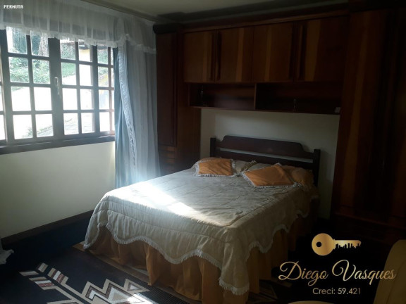 Imagem Casa com 3 Quartos à Venda, 210 m² em Parque Do Imbui - Teresópolis Imagem Casa com 3 Quartos à Venda, 210 m² em Parque Do Imbui - Teresópolis