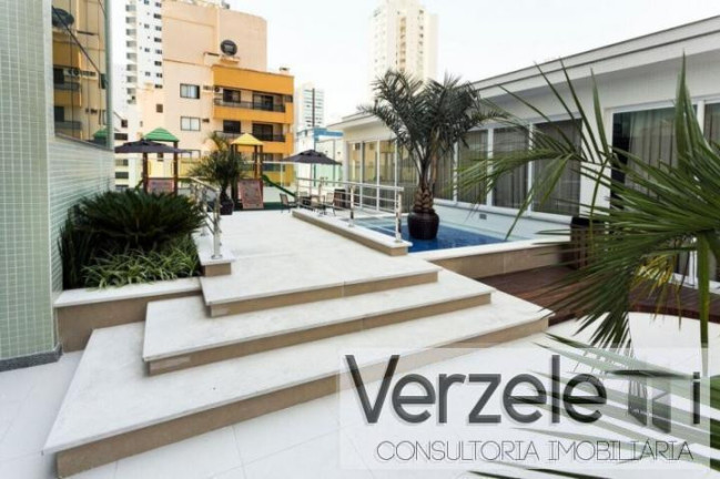 Imagem Apartamento com 3 Quartos à Venda, 129 m² em Centro - Balneário Camboriú Imagem Apartamento com 3 Quartos à Venda, 129 m² em Centro - Balneário Camboriú