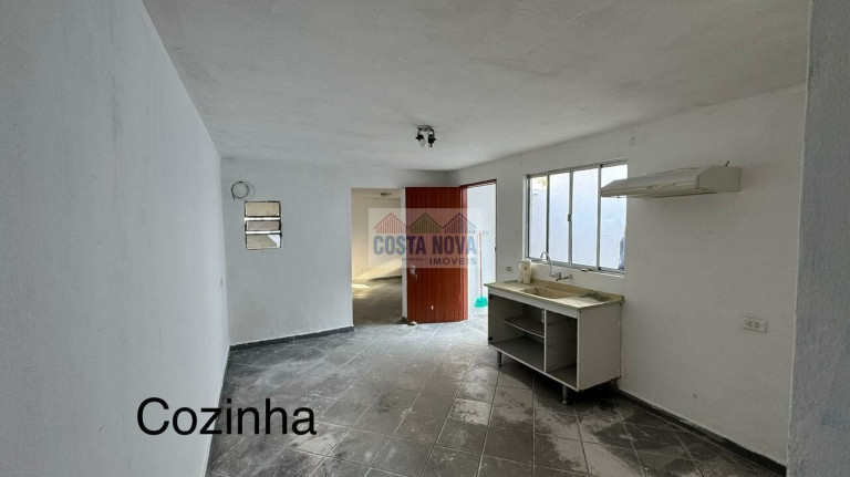 Imagem Casa com 2 Quartos à Venda, 83 m² Imagem Casa com 2 Quartos à Venda, 83 m²