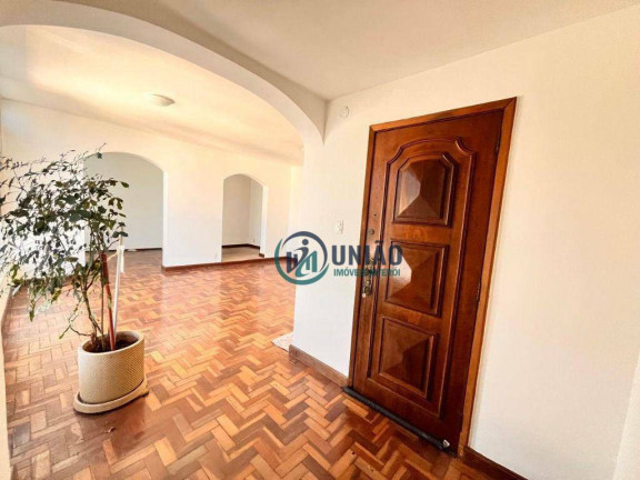 Imagem Apartamento com 3 Quartos à Venda, 130 m² em Icaraí - Niterói