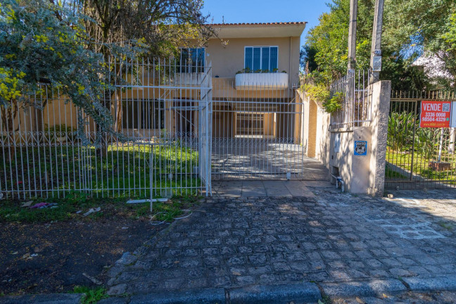 Imagem Casa com 3 Quartos à Venda, 280 m² em Seminário - Curitiba Imagem Casa com 3 Quartos à Venda, 280 m² em Seminário - Curitiba