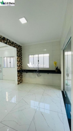 Imagem Casa com 2 Quartos à Venda, 77 m² em Jd. Suarão - Itanhaem