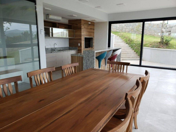 Imagem Casa com 4 Quartos à Venda, 322 m² em Morrinhos - Garopaba Imagem Casa com 4 Quartos à Venda, 322 m² em Morrinhos - Garopaba