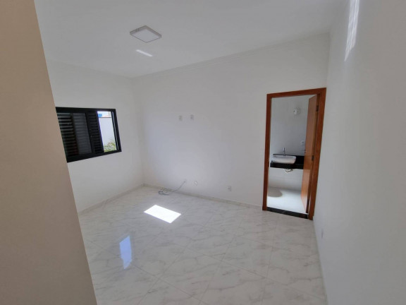 Imagem Casa com 3 Quartos à Venda, 154 m² em Caguassu - Sorocaba Imagem Casa com 3 Quartos à Venda, 154 m² em Caguassu - Sorocaba