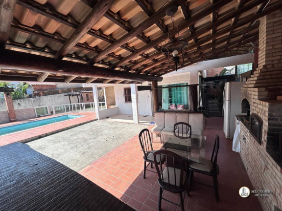 Imagem Casa com 5 Quartos à Venda, 400 m² em Itapebussu - Guarapari Imagem Casa com 5 Quartos à Venda, 400 m² em Itapebussu - Guarapari