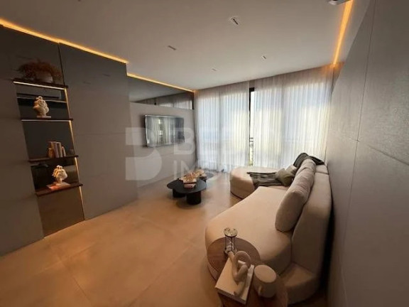 Imagem Apartamento com 4 Quartos à Venda, 149 m² em Centro - Balneário Camboriú Imagem Apartamento com 4 Quartos à Venda, 149 m² em Centro - Balneário Camboriú
