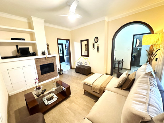 Imagem Casa com 3 Quartos à Venda, 132 m² em Santo Antônio - Joinville
