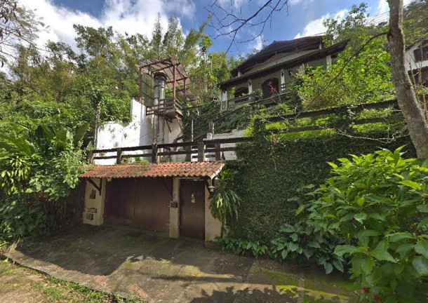 Imagem Casa com 5 Quartos à Venda, 300 m² em Itaipu - Niterói Imagem Casa com 5 Quartos à Venda, 300 m² em Itaipu - Niterói