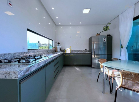 Imagem Casa com 3 Quartos à Venda, 280 m² em Morada De Laranjeiras - Serra Imagem Casa com 3 Quartos à Venda, 280 m² em Morada De Laranjeiras - Serra