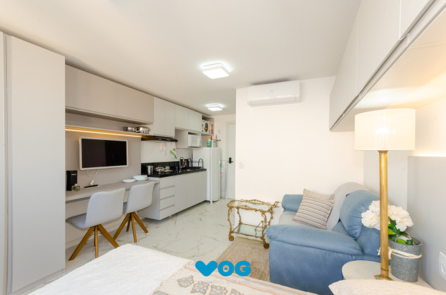 Imagem Imóvel com 1 Quarto à Venda, 25 m² em Rio Branco - Porto Alegre