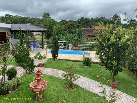 Imagem Casa com 3 Quartos à Venda, 250 m² em Morretes - Balneário Piçarras Imagem Casa com 3 Quartos à Venda, 250 m² em Morretes - Balneário Piçarras