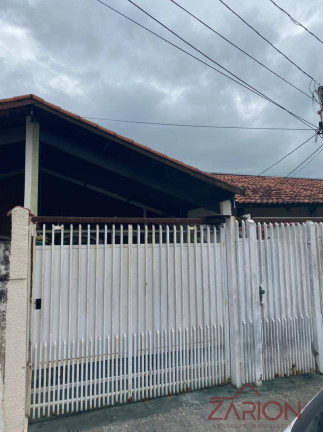 Imagem Casa com 2 Quartos à Venda, 100 m² em Centro - Pindamonhangaba Imagem Casa com 2 Quartos à Venda, 100 m² em Centro - Pindamonhangaba