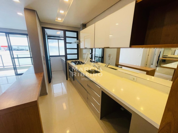 Imagem Apartamento com 2 Quartos à Venda, 69 m² em Itacorubi - Florianópolis Imagem Apartamento com 2 Quartos à Venda, 69 m² em Itacorubi - Florianópolis