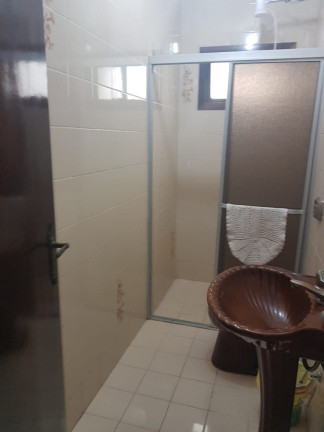 Imagem Casa com 5 Quartos à Venda, 250 m² em Centro - Balneário Camboriú Imagem Casa com 5 Quartos à Venda, 250 m² em Centro - Balneário Camboriú