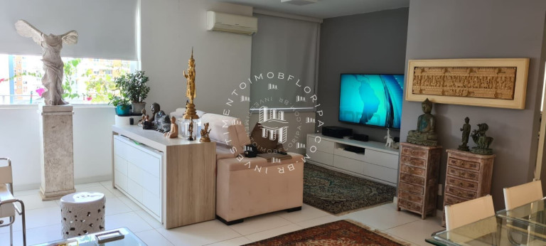 Imagem Apartamento com 3 Quartos à Venda, 93 m² em Centro - Florianópolis Imagem Apartamento com 3 Quartos à Venda, 93 m² em Centro - Florianópolis