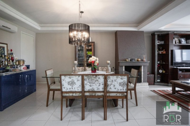 Imagem Casa com 4 Quartos à Venda, 223 m² em Torres Imagem Casa com 4 Quartos à Venda, 223 m² em Torres