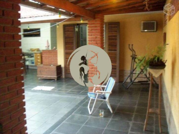 Imagem Casa com 3 Quartos à Venda, 130 m² em Embare - Santos Imagem Casa com 3 Quartos à Venda, 130 m² em Embare - Santos