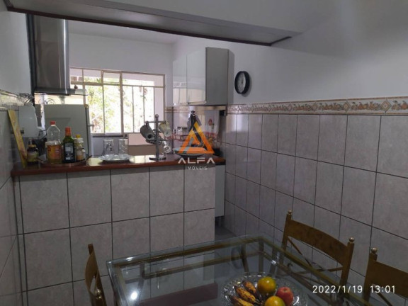 Imagem Casa com 2 Quartos à Venda, 75 m² Imagem Casa com 2 Quartos à Venda, 75 m²