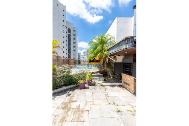 Foto do imóvel Cobertura com 4 Quartos à Venda,  em Moema - São Paulo
