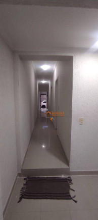 Imagem Casa com 3 Quartos à Venda, 200 m² em Vila Rosália - Guarulhos Imagem Casa com 3 Quartos à Venda, 200 m² em Vila Rosália - Guarulhos