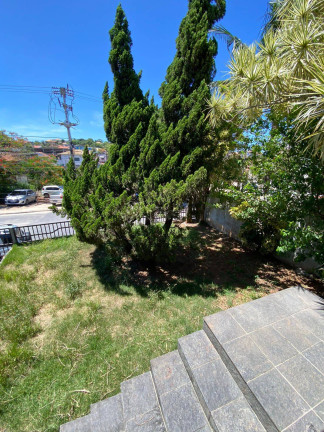 Imagem Casa com 3 Quartos à Venda, 257 m² em Centro - Araruama