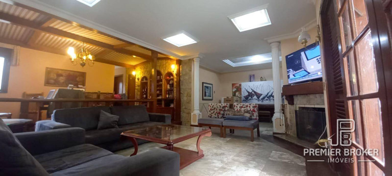 Imagem Casa com 5 Quartos à Venda, 212 m² em Alto - Teresópolis Imagem Casa com 5 Quartos à Venda, 212 m² em Alto - Teresópolis