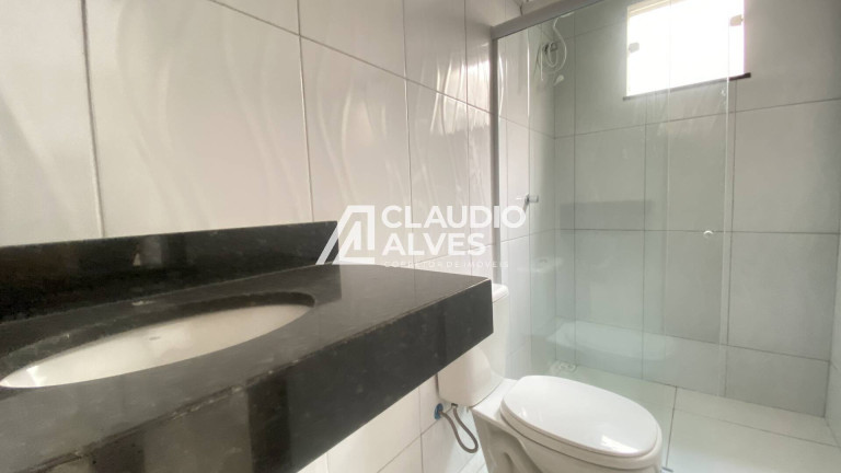 Imagem Casa com 2 Quartos à Venda, 80 m² em Mangabeira - Feira De Santana Imagem Casa com 2 Quartos à Venda, 80 m² em Mangabeira - Feira De Santana