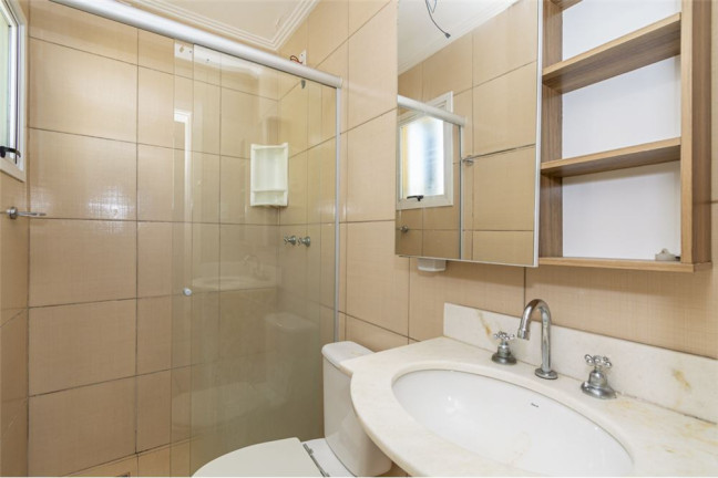 Imagem Casa com 3 Quartos à Venda, em Olaria - Canoas Imagem Casa com 3 Quartos à Venda, em Olaria - Canoas