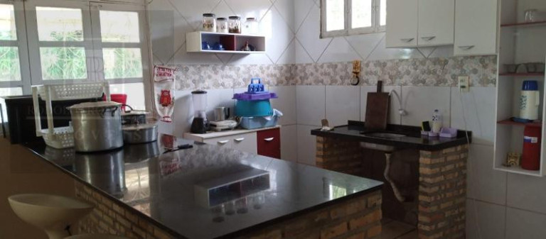 Imagem Chácara com 3 Quartos à Venda, 209 m²