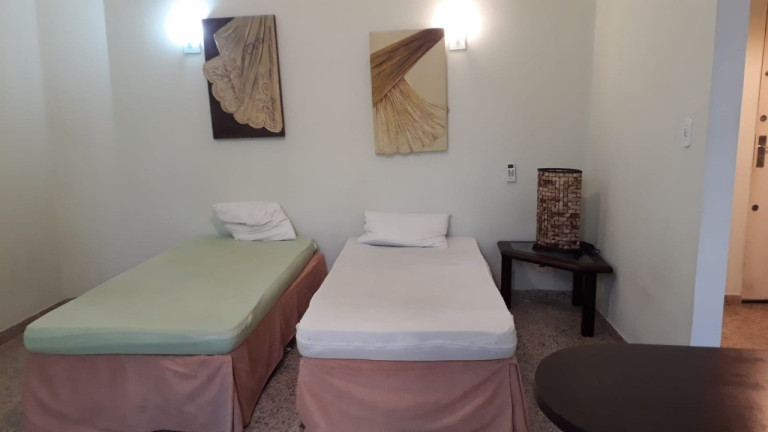 Imagem Apartamento com 1 Quarto à Venda, em Copacabana - Rio De Janeiro Imagem Apartamento com 1 Quarto à Venda, em Copacabana - Rio De Janeiro