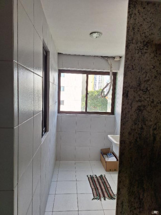 Imagem Apartamento com 3 Quartos à Venda, 10 m² em Encruzilhada - Recife