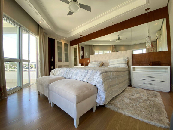 Imagem Casa com 4 Quartos à Venda, em Capão Da Canoa Imagem Casa com 4 Quartos à Venda, em Capão Da Canoa