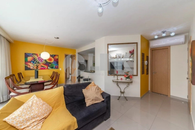 Imagem Apartamento com 3 Quartos à Venda, 105 m² em Passo Da Areia - Porto Alegre