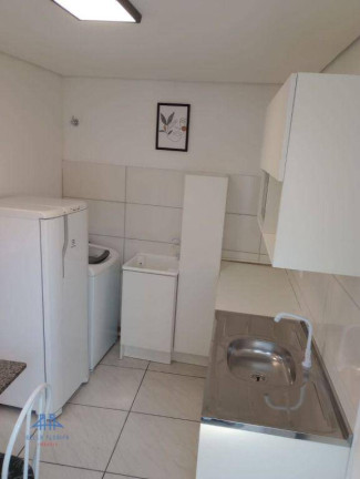 Imagem Kitnet com 1 Quarto para Alugar, 20 m² em Córrego Grande - Florianópolis Imagem Kitnet com 1 Quarto para Alugar, 20 m² em Córrego Grande - Florianópolis