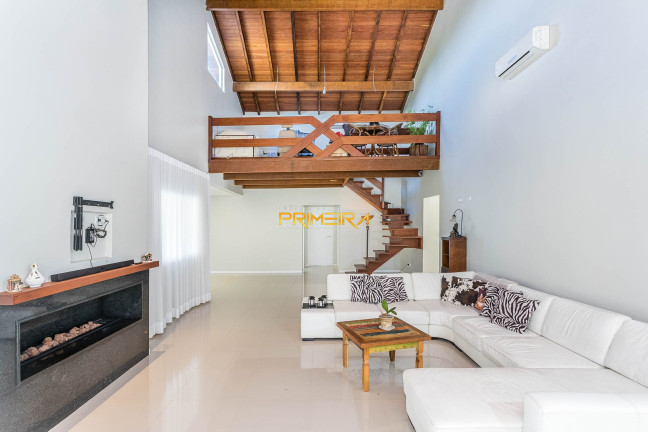 Imagem Chácara com 4 Quartos à Venda, 6.485 m² em Faxina - São José Dos Pinhais