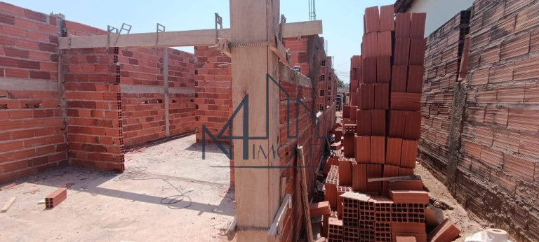 Imagem Casa com 3 Quartos à Venda, 180 m² em Independência - 3º Complemento - Aparecida De Goiânia Imagem Casa com 3 Quartos à Venda, 180 m² em Independência - 3º Complemento - Aparecida De Goiânia