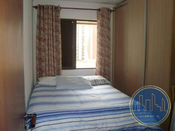Imagem Apartamento com 3 Quartos para Temporada, 90 m² em Centro - Balneário Camboriú