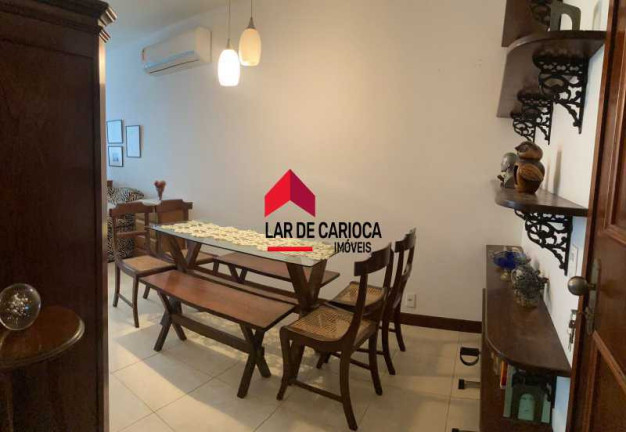 Imagem Apartamento com 2 Quartos à Venda, 112 m² em Copacabana - Rio De Janeiro Imagem Apartamento com 2 Quartos à Venda, 112 m² em Copacabana - Rio De Janeiro